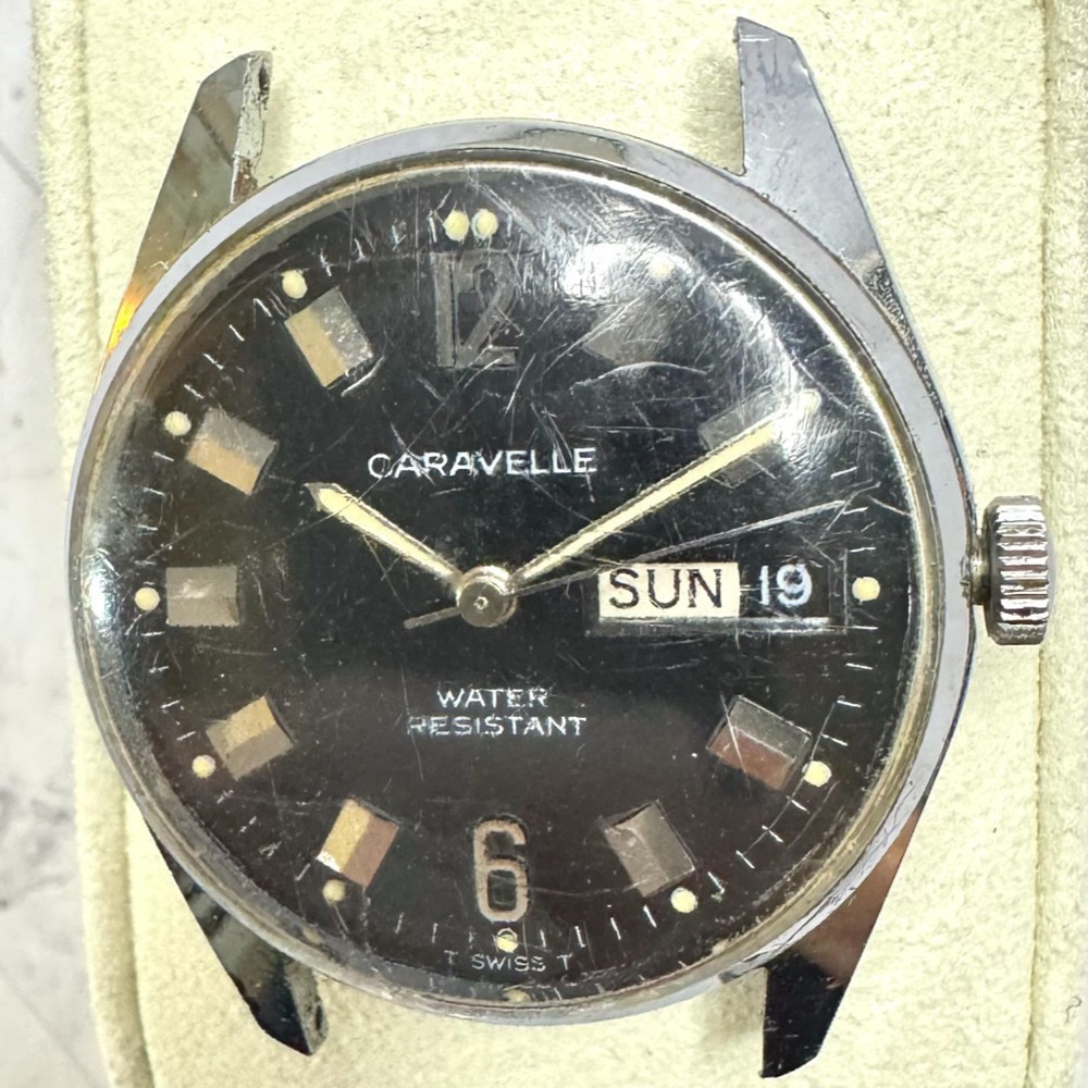 Vintage Caravelle Men's Watch M9 Date Manual T Swiss Silver Tone 70s WORKS